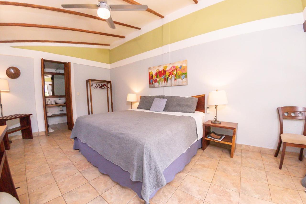 Xalli Beach Hotel Altagracia ภายนอก รูปภาพ